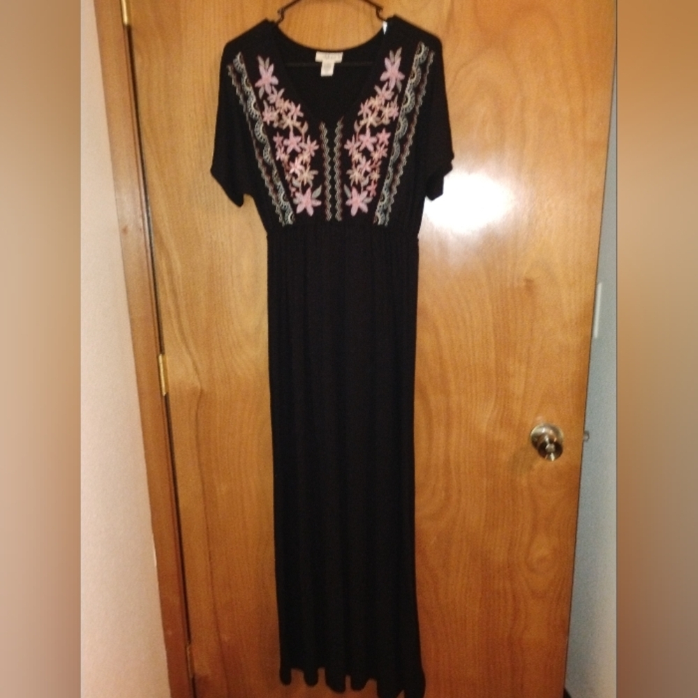 Style & Co. Pink and Black Flutter Sleeve V-Neck Sundress